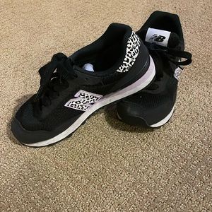 Nearly new girls new balance size 12